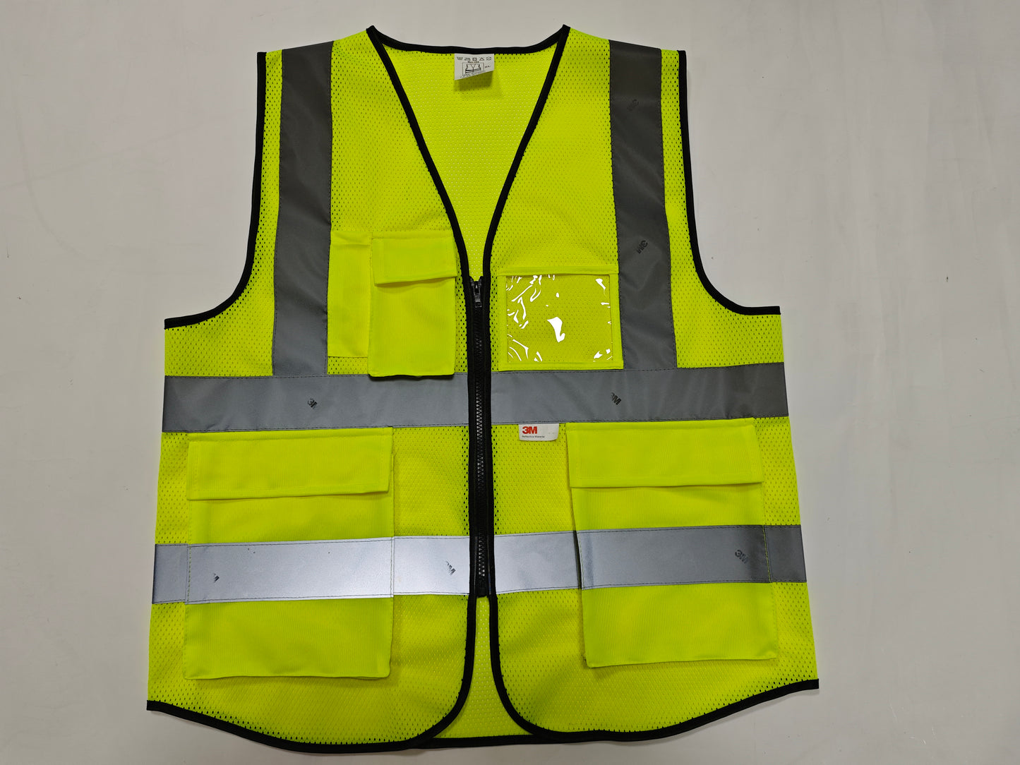 gilet securite professionnel haute visibilite avec poches
